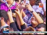 Miles de paraguayos aguardan al Papa Francisco en Asunción