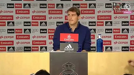 Iker Casillas cries during his farewell ceremony