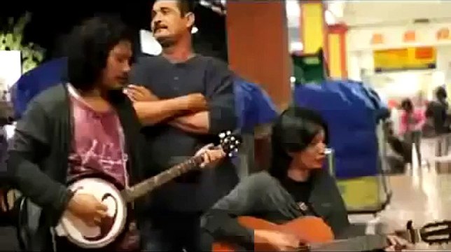 2 Million Indonesian Muslims converting to Christianity every year - Muslim leaders are panicking