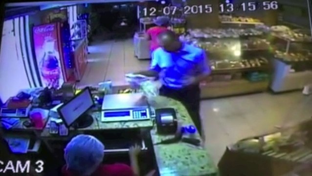 Padaria é assaltada no bairro Jardim da Penha, Vitória