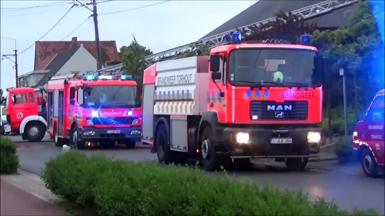 Schouwbrand in Torhout - Brandweer Torhout & Kortemark