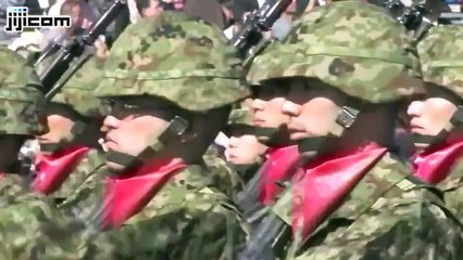 Jijicom - Japan Ground Self Defense Force Military Parade Highlights 2013 [1