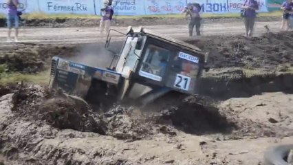 Russian Flying Tractor Racing 2014 - Offroad Race - Bison Track Show - Russia