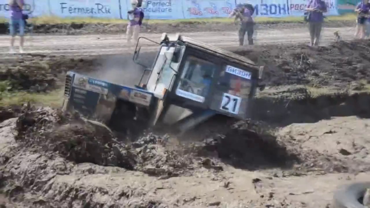 Russian Flying Tractor Racing 2014 - Offroad Race - Bison Track Show - Russia