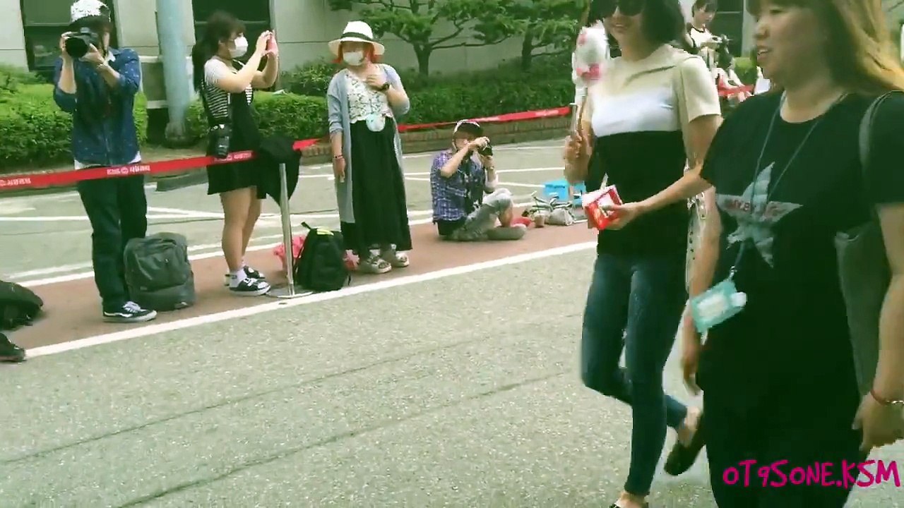 [HD Fancam] 150710 Sistar Hyolyn Dasom Bora Music Bank 씨스타 효린 다솜 보라 직캠