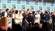 Stan Lee's Superhero Selfie with Deadpool, X-Men Apocalypse & Fantastic Four At Comic-Con