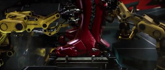 Iron Man [Suit Up] (HD)