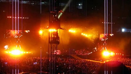 Taylor Swift 1989 World Tour: "Bad Blood"
