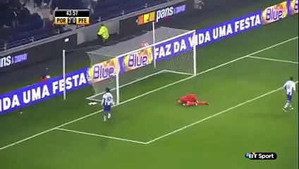 هدف لا يستطيع تسجيله لا ميسي و لا رونالدو  فقط كواريشما  رووووووووعة