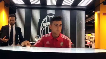 Juventus, la presentazione di Dybala (3)