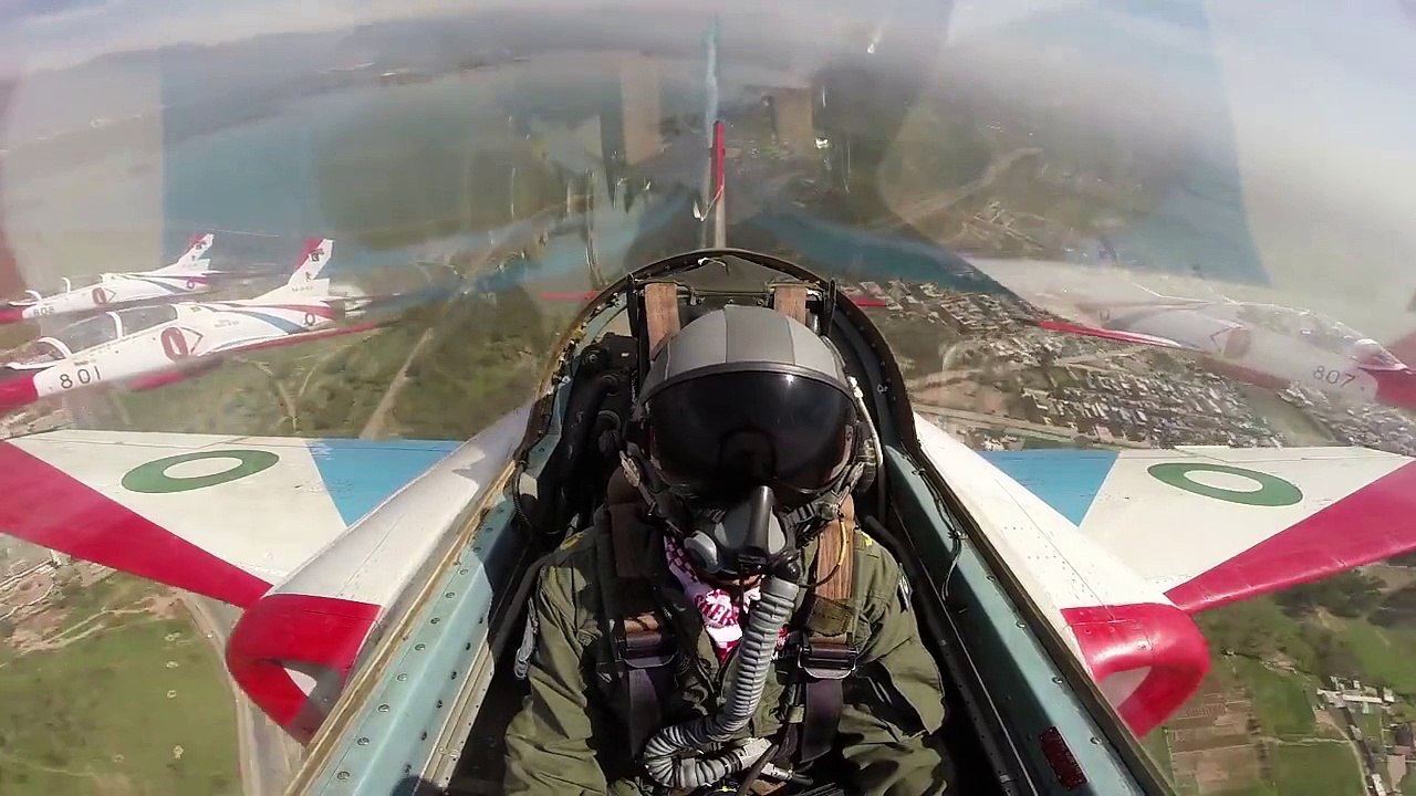 BEAUTIFUL PAKISTAN AIR FORCE SONG