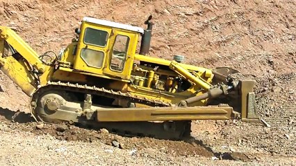 CAT Dozer  *Caterpillar Bulldozer D8K*  in Greece