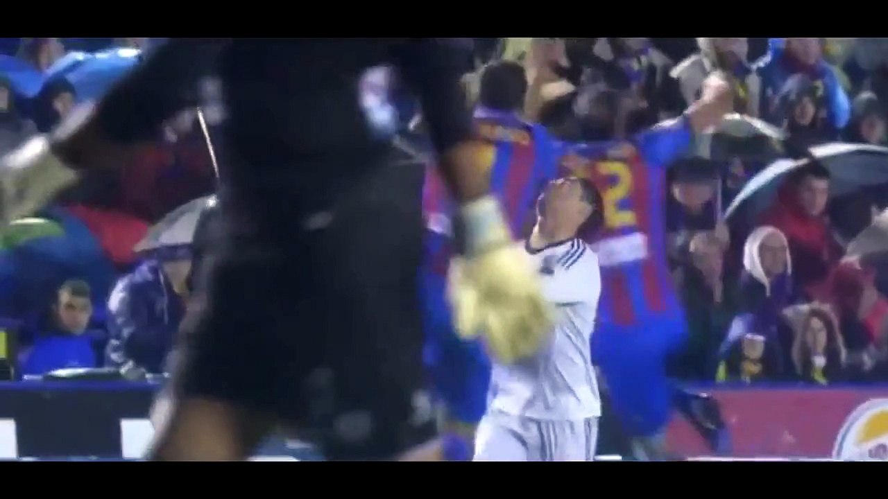 Injured Cristiano Ronaldo Playing Brilliantly