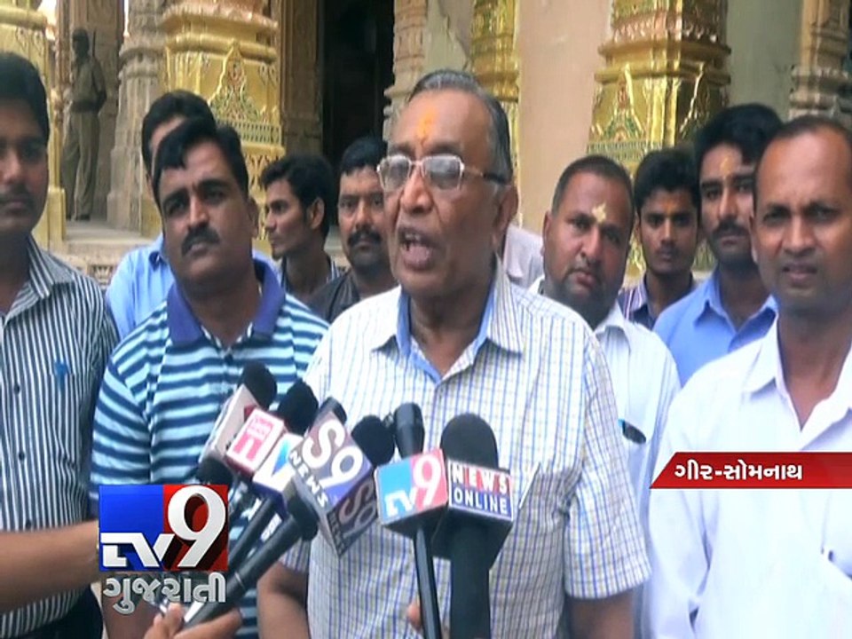 Now, the lord and devotees at Somnath temple ha...