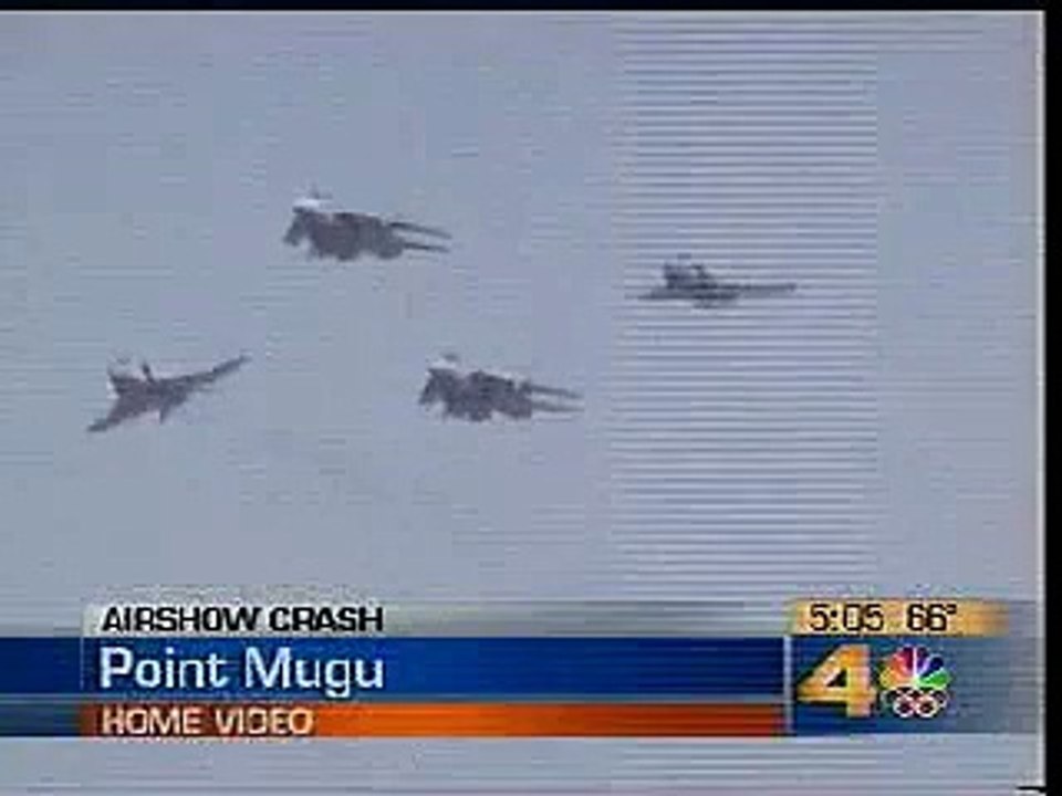 Aircraft show crash