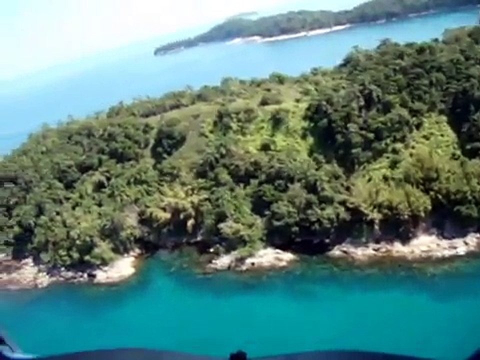 Voando de Petrel em Angra dos Reis