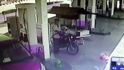 LiveLeak - Ghost rider attempting to refuel