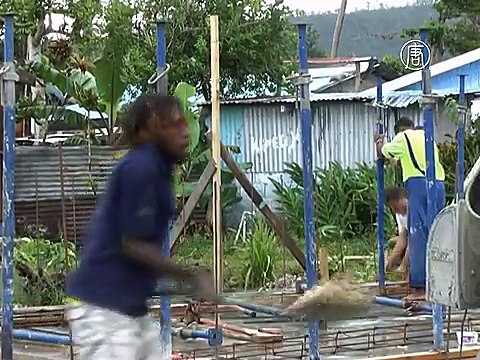 Океан «наступает» на островные поселения