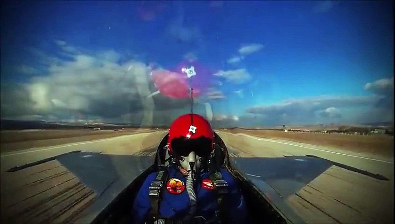 PAF F-16 MLU taken up to 15,000 Feet in 45 Seconds by a Turkish Pilot