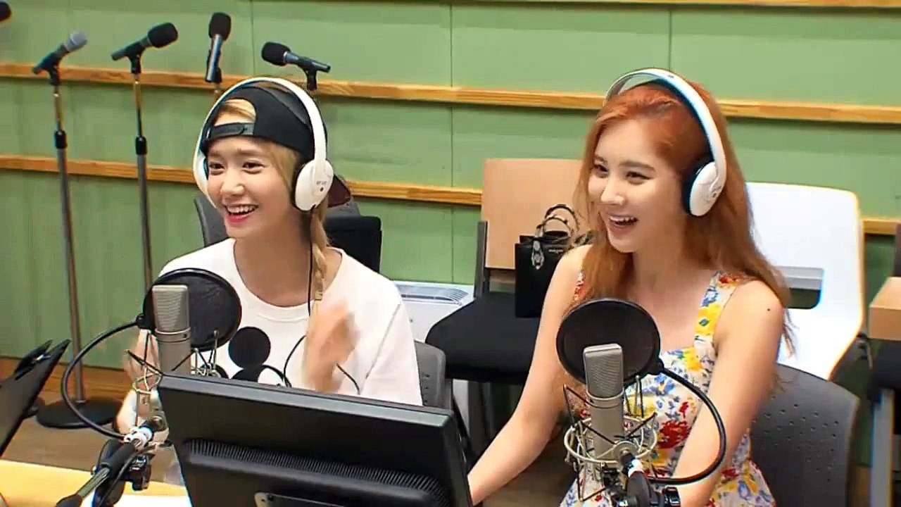 [720p HD] 150713 슈퍼주니어의 키스 더 라디오 - Hyoyeon, Sooyoung, Yoona & Seohyun