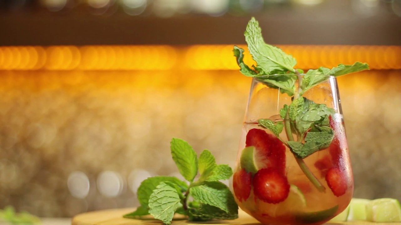 Caipirinha de Fresas | Chef James