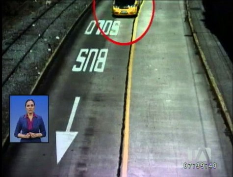 Vehículos son captados invadiendo el carril exclusivo