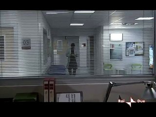 Laura e Valerio l'abbraccio. Terapia d'urgenza 8 episodio