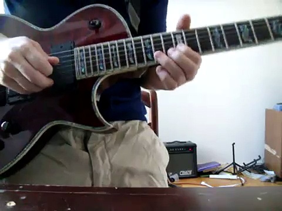 God Save the Queen on electric guitar (style of Queen's Brian May cover)