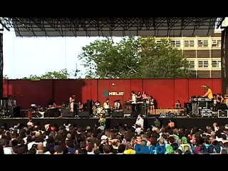 Blonde Redhead - Silently (Live HQ)