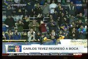 El saludo entre Maradona y Tevez tras su regreso a 