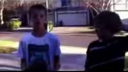 [Funny Video]    Epic Football Catches And Fails. (Very Funny)