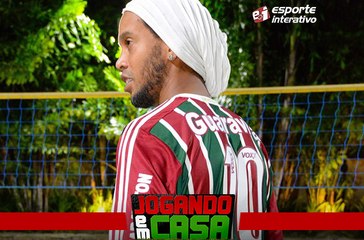 "É importante, pois vivemos uma crise técnica no futebol brasileiro", comenta Argel sobre volta de Ronaldinho