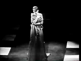 Callas: "D'amor sull'ali rosee" from "Il Trovatore"