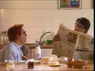 Les Nuls _ C'est quoi cette bouteille de lait_(360p)