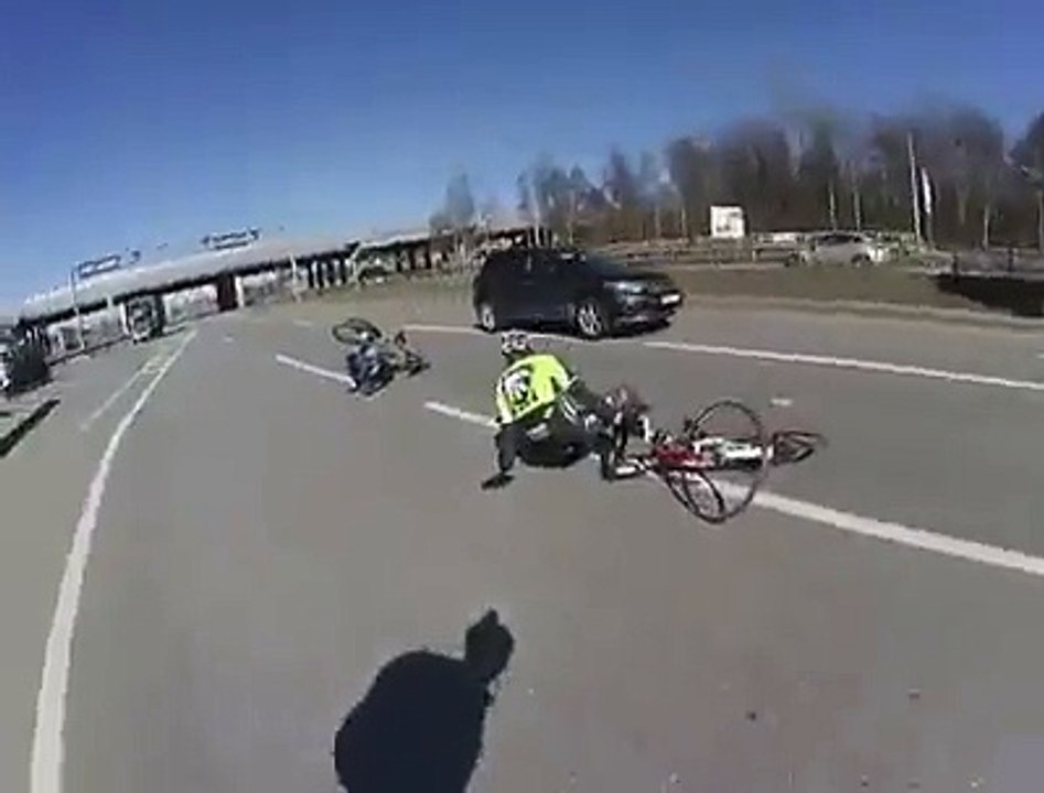 OMG!! Cyclist sideswiped by tanker truck on a Russian highway
