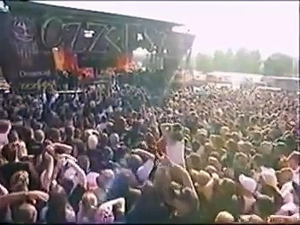 Kittie - Spit [LIVE @ Ozzfest]