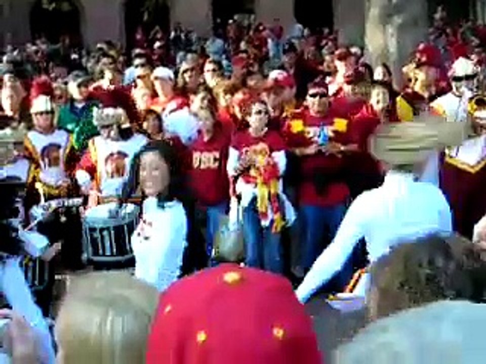 usc song girls during tailgate