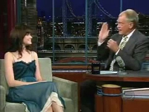 Alexis Bledel al David Letterman Show (19 Apr 2006)