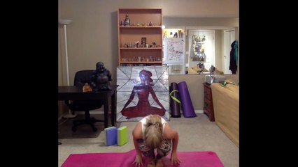 10 Minute Kid's Yoga in the Classroom