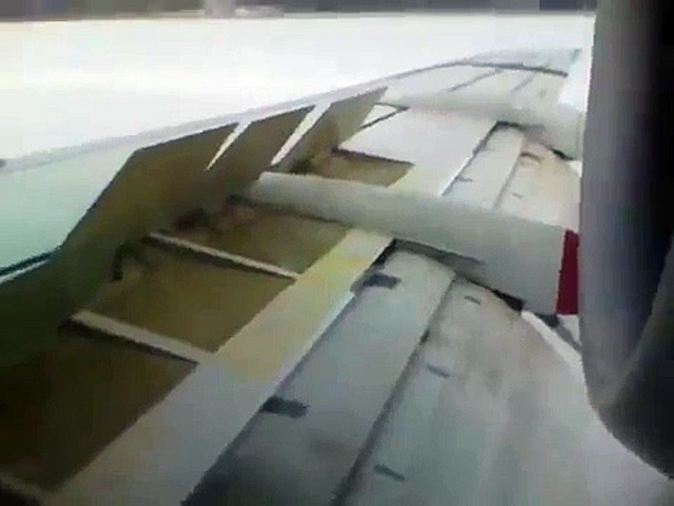 Fokker 70 landing in Bacau on snowy runway