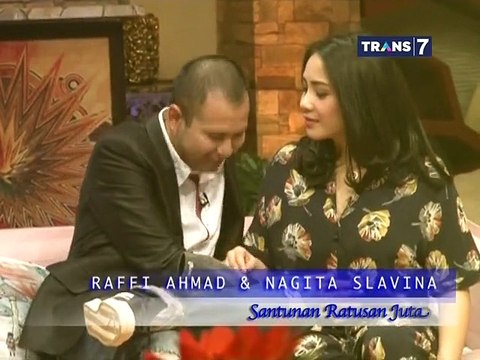 [150706]Selebrita Siang - Raffi & Nagita memberi santunan kepada anak yatim