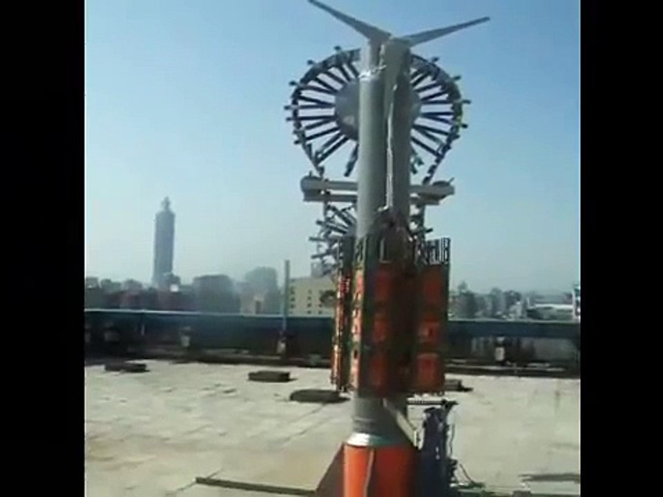 鋼索鏈傳動風力發電機 990114.wmv