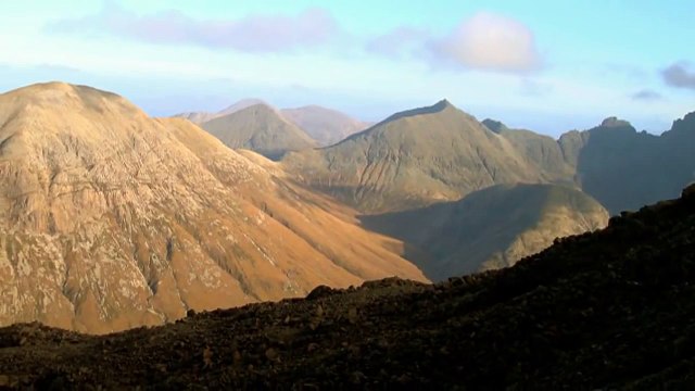 Pipes & Drums ~ Barren Rocks of Aden ~ Kings Own Scottish Borderers.