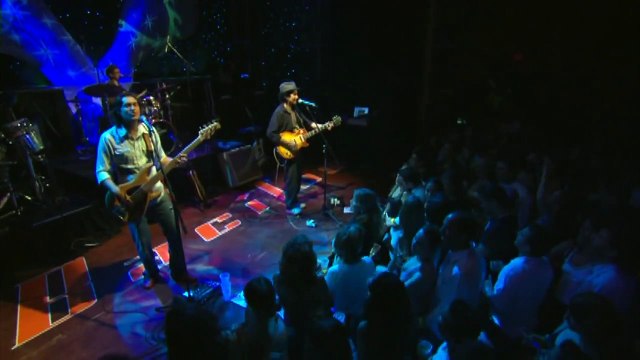 Bacilos - Tabaco y Chanel En Vivo HD