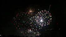 Les images du feux d’artifice de la soirée «Tous en blanc» du 13 juillet à Reims