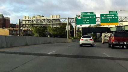 Brooklyn-Queens Expressway (Interstate 278 Exits 45 to 30) south/westbound