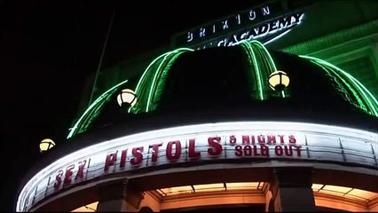 Sex Pistols - There'll Always Be An England (intro)+Pretty Vacant - Brixton Academy 01/16 HQ