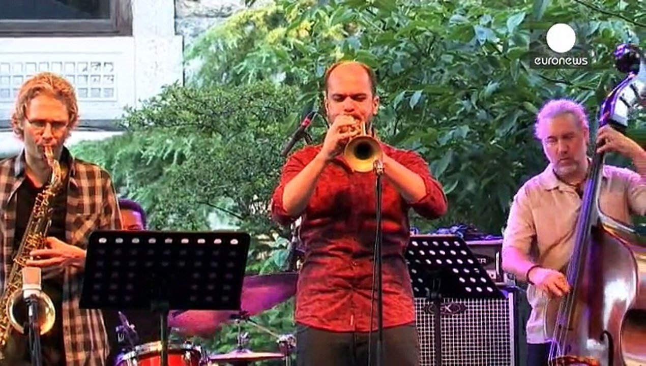 Zwischen Tradition und Moderne: Amir ElSaffar auf dem Istanbul Jazz Festival
