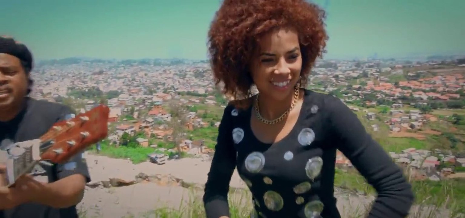 AFARAS   -   Tonga Vahiny  (gasy HD 2015 - malagasy)