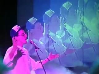 The Late Show send up Michael Stipe from REM "Stand"